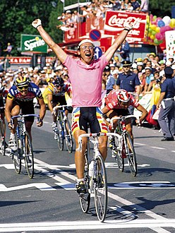 Laurent-Fignon-Giro-1989 (cropped).jpg