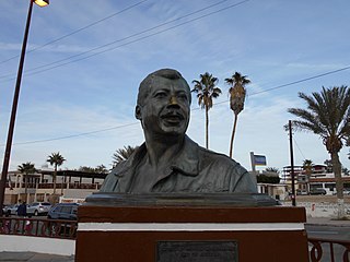 <span class="mw-page-title-main">Luis Donaldo Colosio Murrieta</span> Late 20th-century Mexican politician, economist, and presidential candidate (1950–1994)