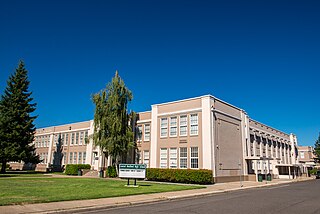 <span class="mw-page-title-main">Central Medford High School</span> Public school in Medford, Oregon, , Oregon, United States