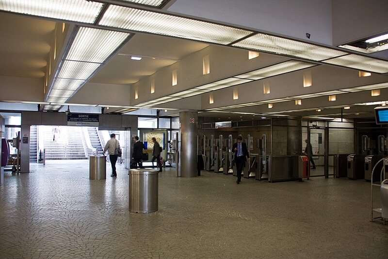 File:Metro L1 Esplanade IMG 5650.jpg