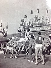 European Cup, Moscow 1953. Zacharia Ofri (#4, Israel) tipping off the ball. Moscow 1953.jpg