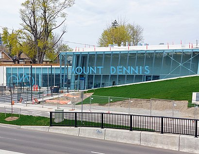 Comment aller à Mount Dennis Station en transport en commun - A propos de cet endroit