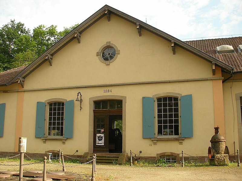 File:Musée des usines municipales de Colmar.jpg