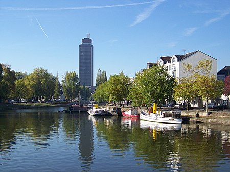 ไฟล์:Nantes - Erdre.jpg