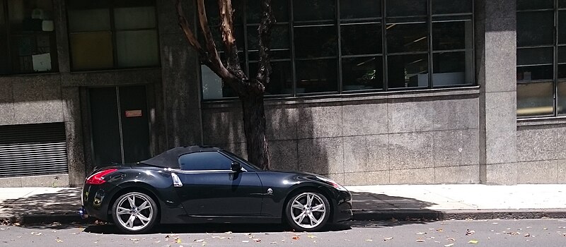 File:Nissan 370Z Convertible (24377789814).jpg