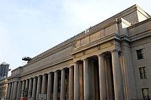 Designed in the Beaux-Art style, Union Station was completed in 1927. North facade of Toronto's Union Station (16125906818).jpg