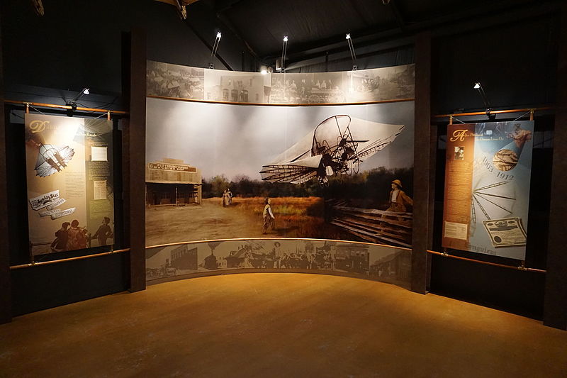 File:Northeast Texas Rural Heritage Museum August 2015 36 (Ezekiel Airship exhibit).jpg