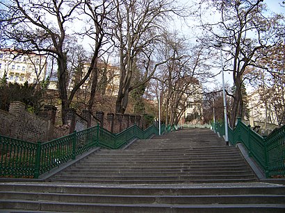 Jak do Nuselské schody hromadnou dopravou - O místě
