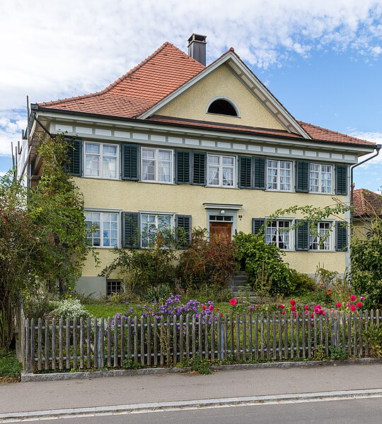 File:Oberdorfstrasse 2 in Dozwil TG.jpg