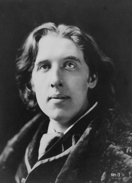 File:Oscar Wilde by Sarony 1882 01 cropped BW.png