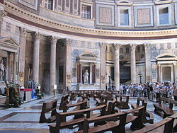 Panteon inside IMG 4126.jpg