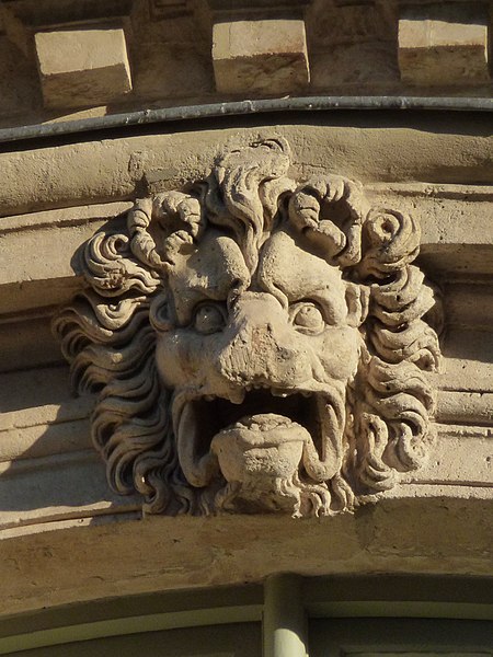 File:Paris, Hôtel de Sully, mascaron façade Rue St.Antoine.JPG