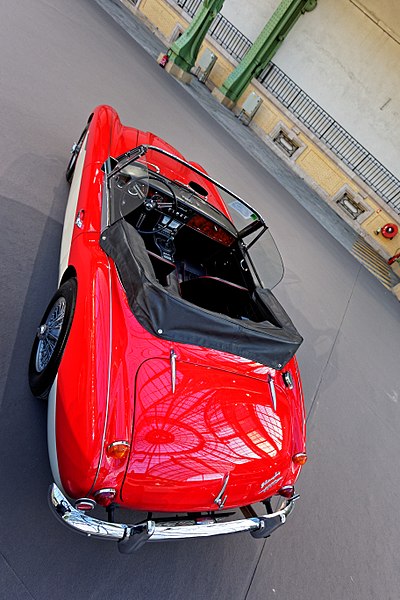 File:Paris - Bonhams 2016 - Austin-Healey 3000 Mark III phase II cabriolet - 1965 - 004.jpg