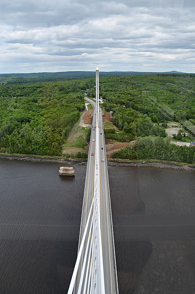 File:Penobscot Narrows Bridge and Observatory Eastern Side.JPG