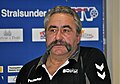 Peter Höhne am 12.11.2011 auf der Pressekonferenz nach dem 3.-Liga-Spiel des Stralsunder HV gegen den SV 63 Brandenburg-West (31:28).