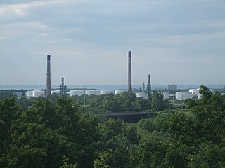 <span class="mw-page-title-main">Oakville Refinery (Petro-Canada)</span>