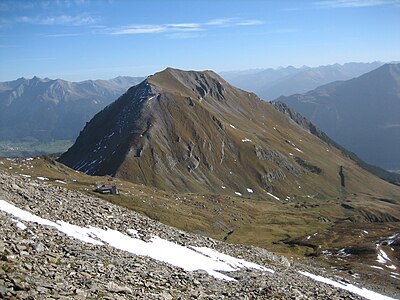 Piz Toissa und Ziteil, aufgenommen vom Osthang des Piz Curvér