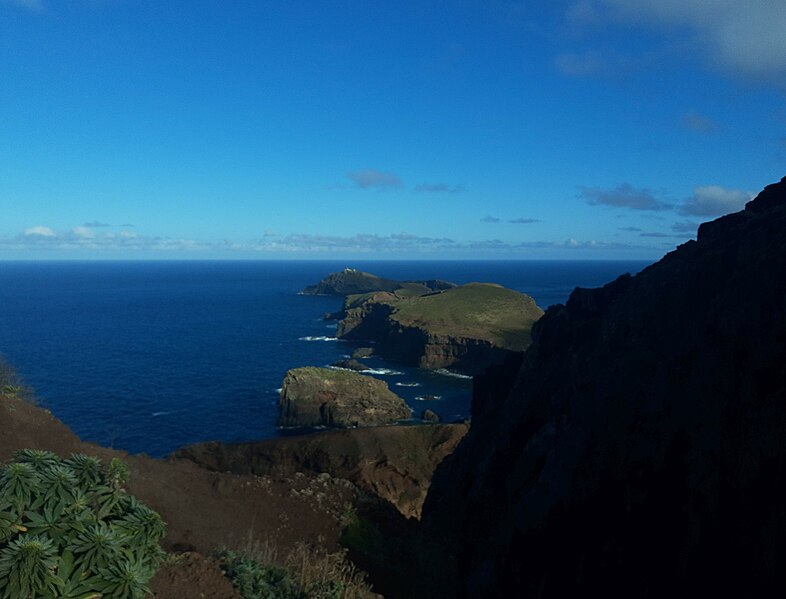 File:Ponta de São Lourenço, Madeira, near Miradouro Ponta do Furado.jpg