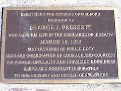 The plaque in Prescott Park on Roxy Ann Peak