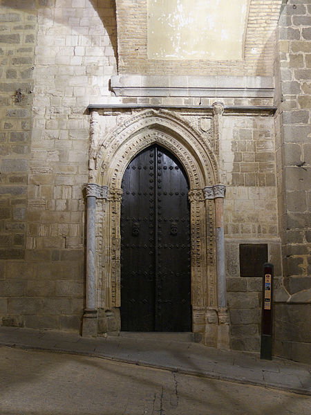 File:Puerta del Mollete. Catedral de Toledo.jpg