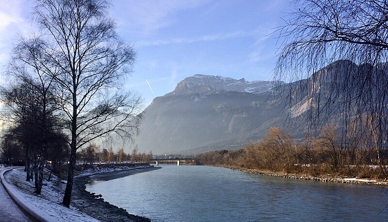 File:Rattenberg, Tyrol (31096364074).jpg