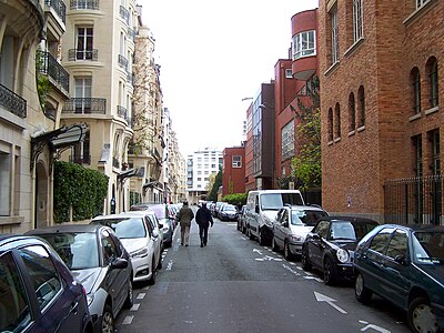 Rue Pierre-et-Marie-Curie