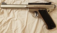 Ruger Mark II Target 22 LR.jpg