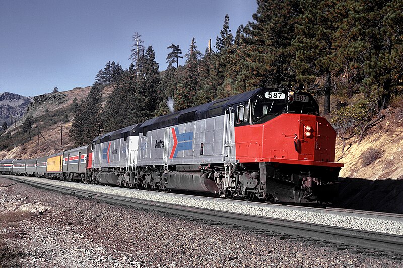 File:San Francisco Zephyr near Donner Summit, September 1974.jpg