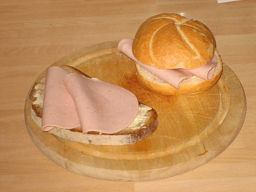 Sandwich wurstbrot-wurstbroetchen 2871.JPG