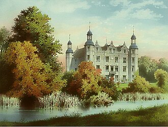 Castle between 1857 and 1883. Schloss Ahrensburg Sammlung Duncker.jpg