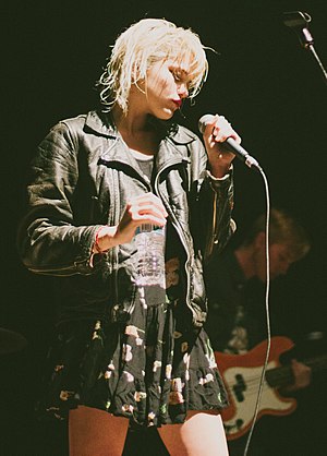 Sky Ferreira 2 2013.jpg