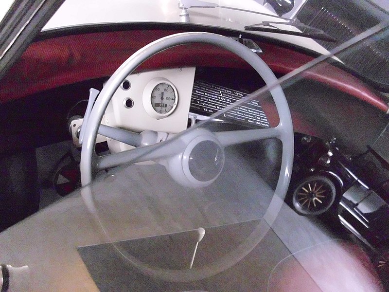 File:Soletta 1956 Interieur.JPG