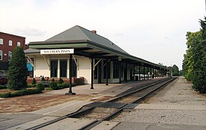 Estação ferroviária de Southern Pines NC E.jpg