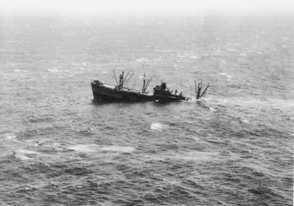 Starr King sinking after being attacked by I-21 near Port Macquarie on 10 February 1943.