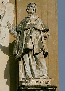 Statue of Pope Benedictus XIII - San Domenico - Palermo - Italy 2015.jpg