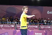 Deutsch: Beachhandball bei den Olympischen Jugendspielen 2018; Tag 4, 9. Oktober 2018; Mixed, Spiel um Bronze, Männer – Truls Möregårdh (SWE) Vs Lin Yun-ju (TPE) 1:3 English: Table tennis at the 2018 Summer Youth Olympics at 9 October 2018 – Mixed Bronze Medal Match, Men – Truls Möregårdh (SWE) Vs Lin Yun-ju (TPE) 1:3