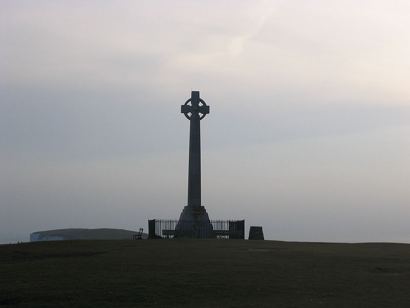 File:Tennyson monument.JPG