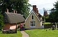Cmglee Thaxted almshouses windmill.jpg