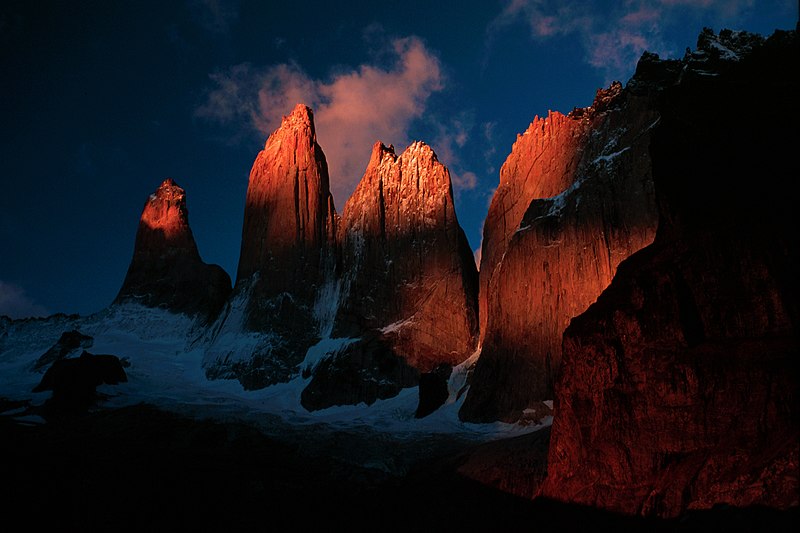 File:Torres del paine at sunrise.jpg