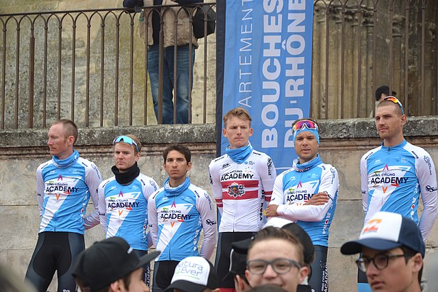 Riders at the 2019 Tour de la Provence