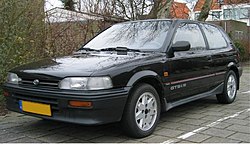 Toyota Corolla tredörrars