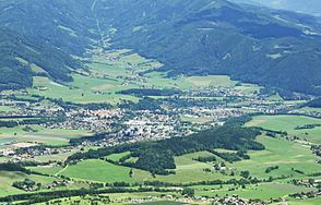 Trofaiach Basin: Eastern part, Trofaiach in the center, behind the Laintal