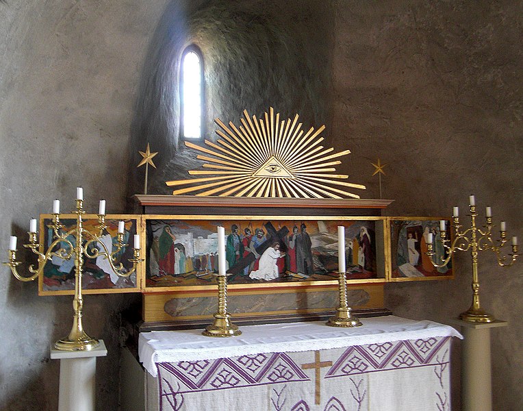 File:Vilske-Kleva kyrka Altaret 2010-04-15.jpg