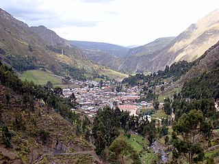 Vista de Huallanca desde Huamantanga.JPG