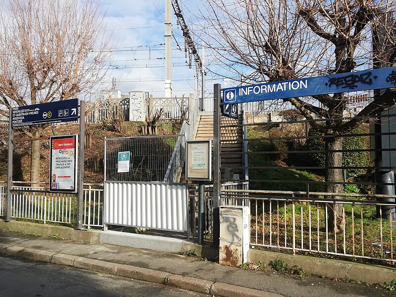 File:Vitry-sur-Seine RER C 2022 44.jpg