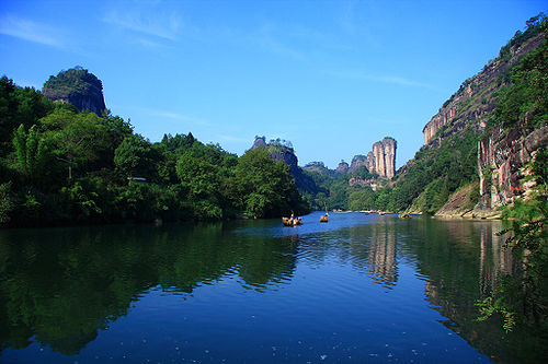 Wuyi Mountains Sea of clouds 4.jpg