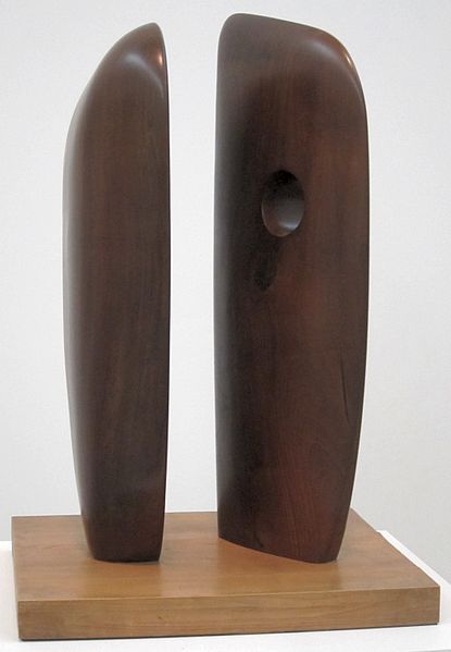 File:'Forms in Echelon' by Barbara Hepworth, Tate Modern.JPG