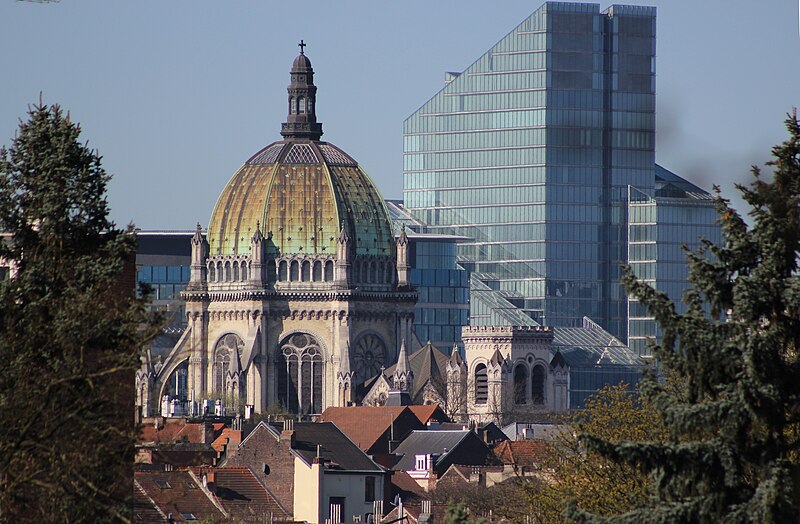 File:Église royale Sainte-Marie.JPG