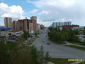 Нижневартовск,ул.60 лет октября - panoramio.jpg