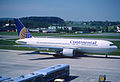 131be - Continental Airlines Boeing 767-224ER; N67157@ZRH;11.05.2001 (8232555734).jpg